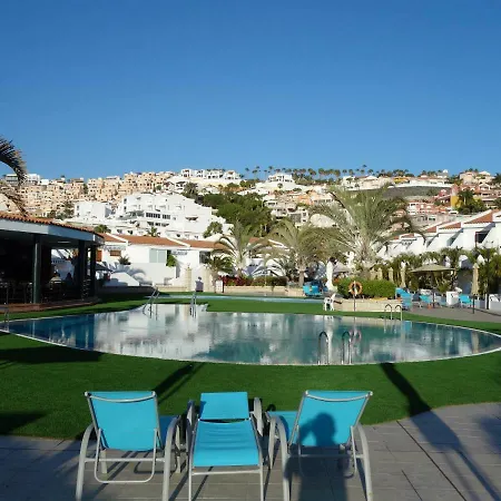 Heated Pool Sea View Speedy Wifi * 아데제