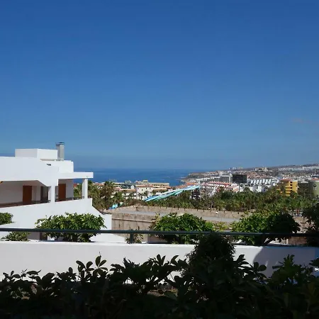 Heated Pool Sea View Speedy Wifi 아데제